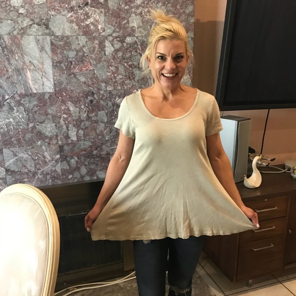 T party top - Picture 3 of 8